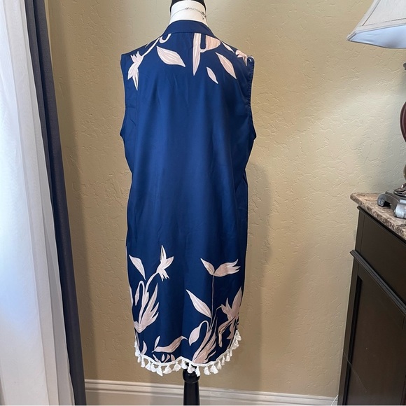 Cupshe Navy and White Floral Mini Dress - Picture 4 of 7